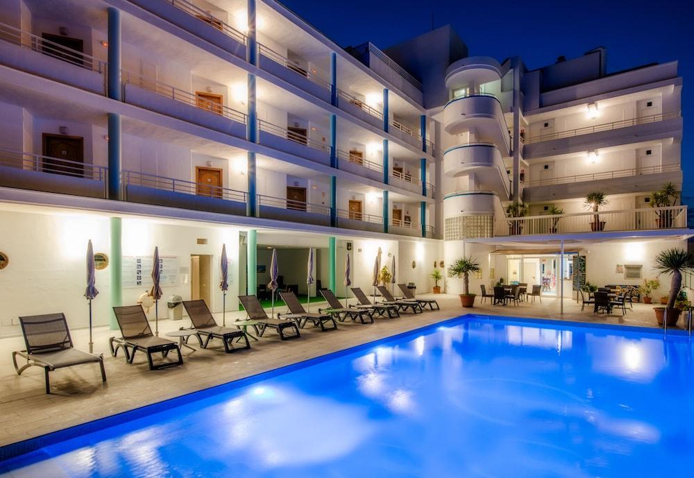 Apartamentos La Kiki San Antonio  Kültér fotó