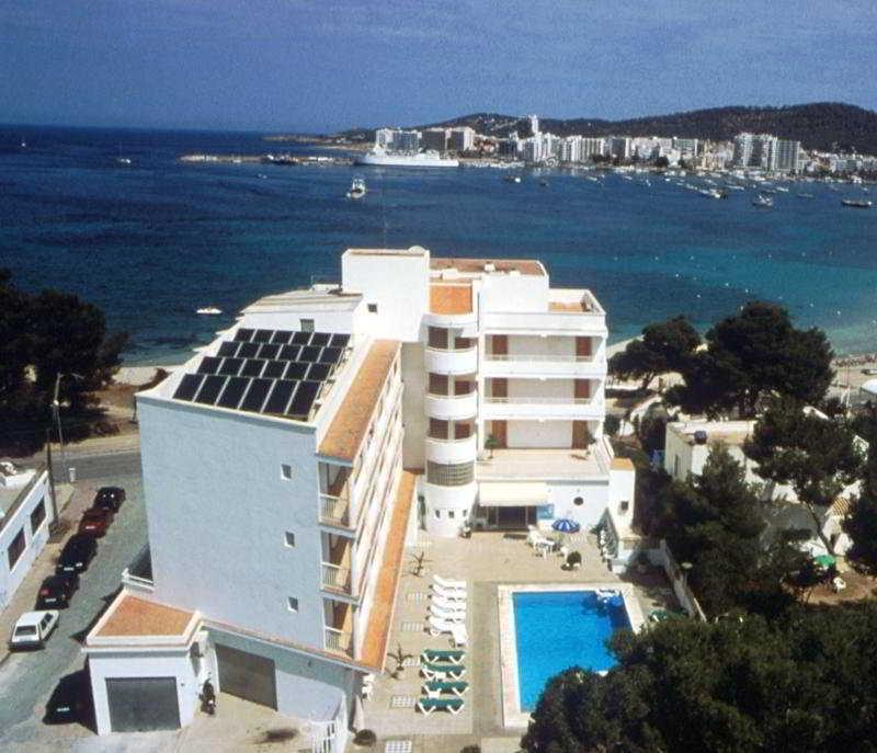 Apartamentos La Kiki San Antonio  Kültér fotó