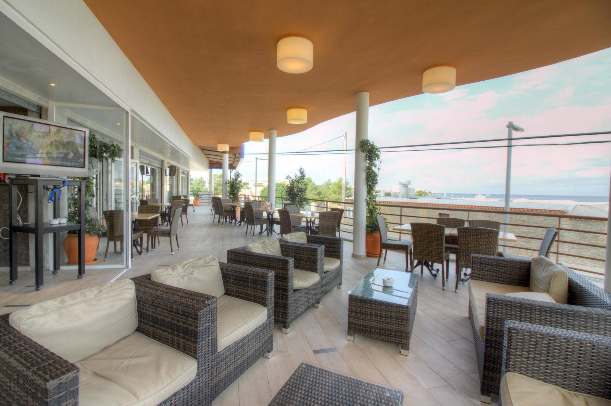 Apartamentos La Kiki San Antonio  Kültér fotó
